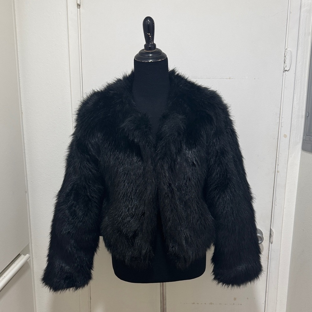 Elegant Black Faux Fur Jacket